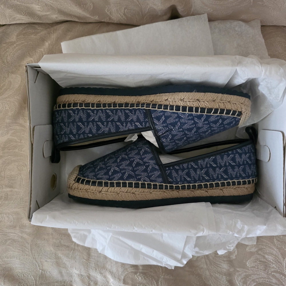 Michael Kors Lenny Logo Jacquard Slip-On Espadrille In Denim/Navy Size 6.5M - Picture 10 of 11